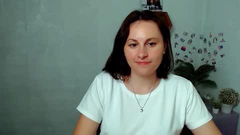 Chloe online show from September 22, 9:30 am