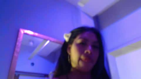 ChloeSignup For Free  Join my Fan Club online show from October 31, 3:52 am