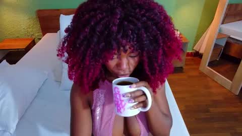 Camila Love online show from October 6, 1:28 pm