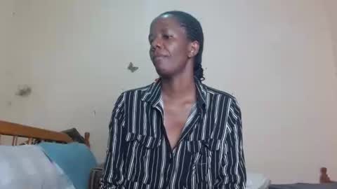 chocolatebony_ online show from June 7, 4:58 pm