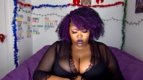 Snapshot of chocolatebunnyxx69 chatting on December 22, 3:44 am Melina online show from December 22, 3:44 am
