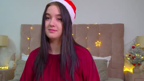 Snapshot of christinamilton chatting on December 24, 6:39 pm Christina online show from December 24, 6:39 pm