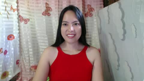 Snapshot of christine_scott chatting on February 1, 1:02 am christine_scott online show from February 1, 1:02 am
