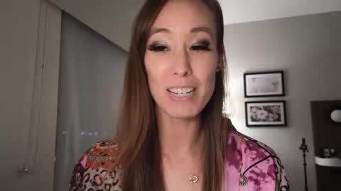 Snapshot of christy_love chatting on January 3, 2:10 am Christy Love online show from January 3, 2:10 am
