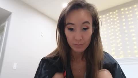 Snapshot of christy_love chatting on October 21, 3:10 am Christy Love online show from October 21, 3:10 am