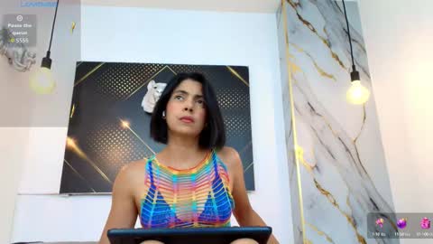 Snapshot of ciara_connor chatting on September 18, 5:17 am ... ... online show from September 18, 5:17 am