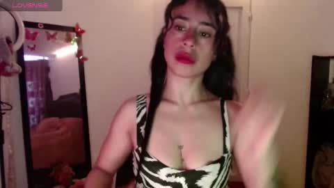 Snapshot of cielotaylor chatting on January 3, 12:52 pm Cielo Taylor online show from January 3, 12:52 pm