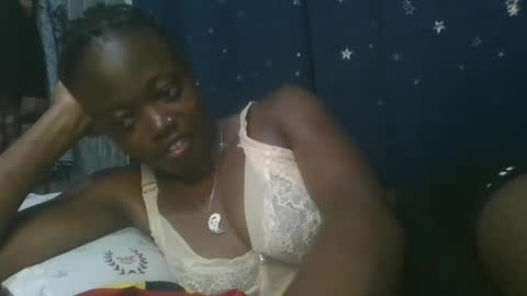 Snapshot of cilia_petite chatting on February 14, 12:25 pm cilia petite online show from February 14, 12:25 pm