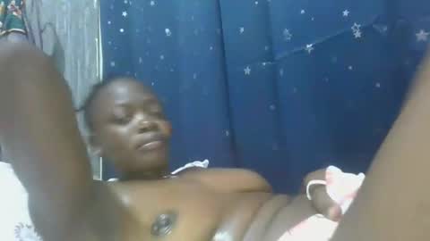 Snapshot of cilia_petite chatting on February 12, 6:40 pm cilia petite online show from February 12, 6:40 pm