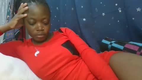 Snapshot of cilia_petite chatting on February 25, 7:06 pm cilia petite online show from February 25, 7:06 pm