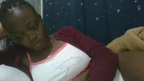 Snapshot of cilia_petite chatting on February 26, 8:50 am cilia petite online show from February 26, 8:50 am