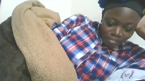 Snapshot of cilia_petite chatting on October 9, 1:43 am cilia petite online show from October 9, 1:43 am