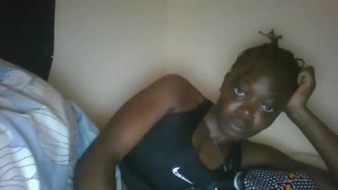 Snapshot of cilia_petite chatting on February 10, 6:31 am cilia petite online show from February 10, 6:31 am