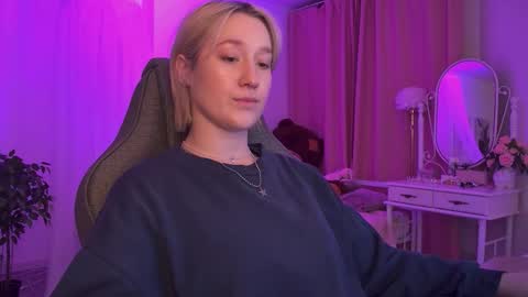 Cin Bellamy online show from January 11, 4:28 am