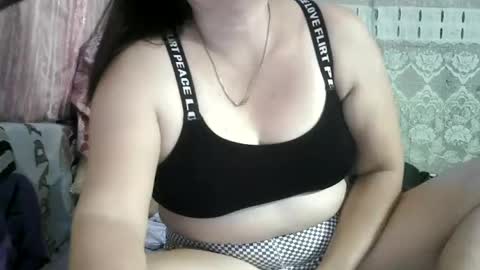 cindy_hot23 online show from July 7, 4:26 am