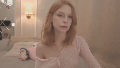 Claire Bennett online show from October 6, 11:31 pm