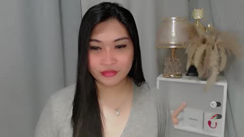 CLAIRE online show from May 24, 7:18 am