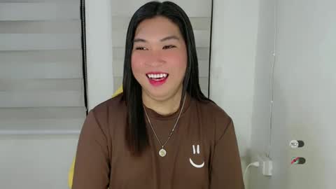 CLAIRE online show from March 11, 5:35 am