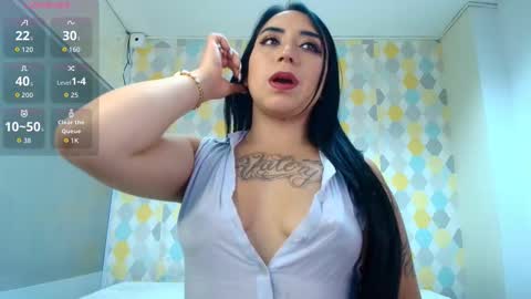 CLARISE ALLEN online show from October 27, 8:36 pm