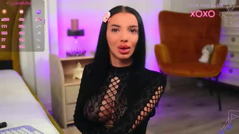 Velma online show from November 7, 11:20 pm