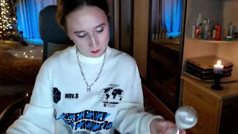 classyinna online show from January 13, 10:41 am