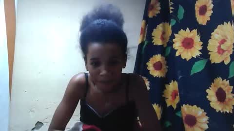 claudianne online show from October 14, 8:00 pm