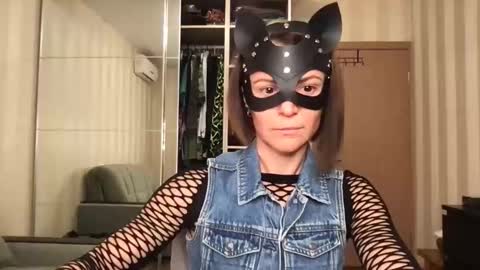cleo_catra online show from September 24, 4:39 pm