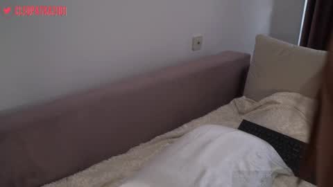 Cleopatra online show from February 11, 10:47 am