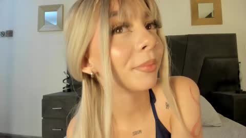 Snapshot of cleowhite_ chatting on September 14, 9:56 pm cleowhite_ online show from September 14, 9:56 pm