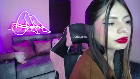 Cloe online show from March 6, 3:57 am