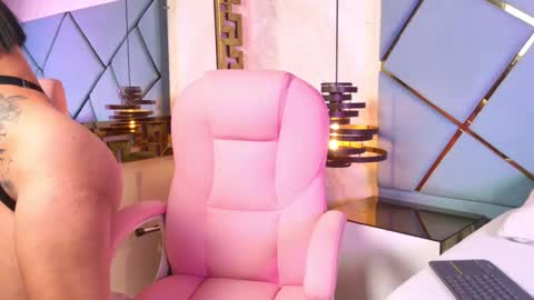Snapshot of cloe_sm chatting on October 1, 11:48 am Cloe online show from October 1, 11:48 am