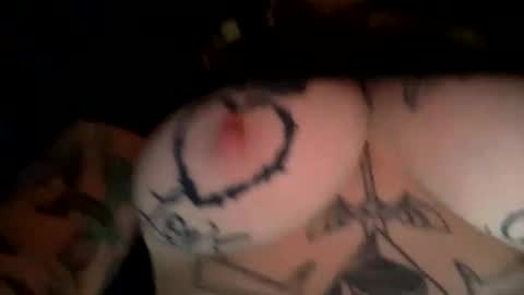 cloecoolwhip online show from December 18, 8:35 pm