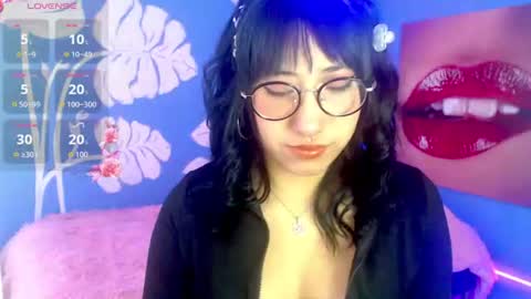 Elizabeth online show from July 13, 11:22 am