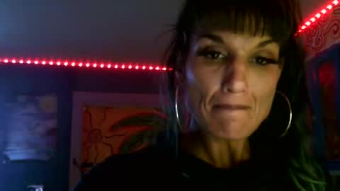 cloudy clueless online show from December 26, 2:48 pm