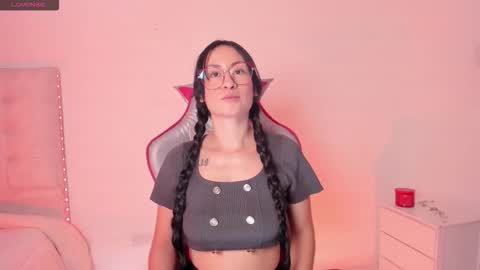 Chloe  online show from November 7, 1:44 am