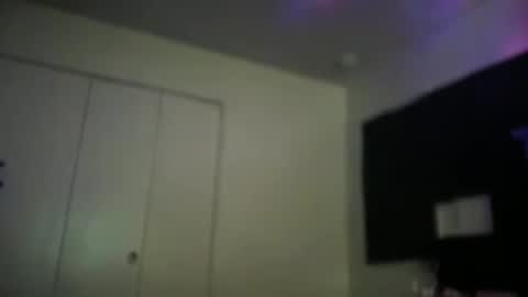 Snapshot of cocanutt_ chatting on December 26, 3:38 am CocaNutt online show from December 26, 3:38 am