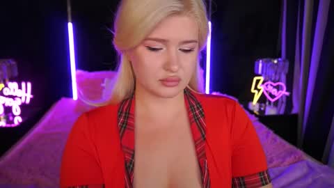 Snapshot of cocosecretss chatting on October 4, 7:14 am onlyfans amyleyy online show from October 4, 7:14 am
