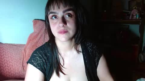 Collette online show from November 4, 5:45 am