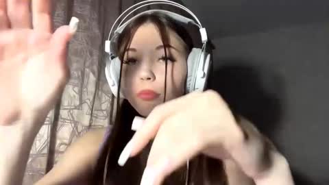 Snapshot of conchitaderricott chatting on October 9, 1:37 pm Bella online show from October 9, 1:37 pm