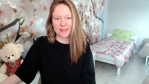 Snapshot of connie_daw chatting on December 7, 8:22 am Connie Daw online show from December 7, 8:22 am