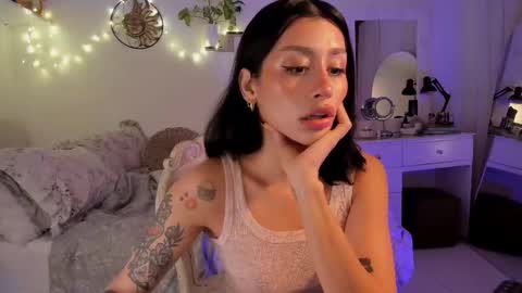 Snapshot of connie_deep chatting on February 12, 10:46 am connie online show from February 12, 10:46 am