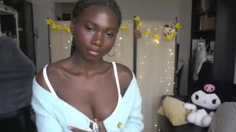 Snapshot of conymegan chatting on September 25, 1:54 pm Carola independent model online show from September 25, 1:54 pm