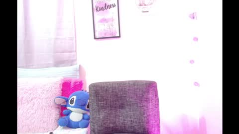 Coral online show from February 26, 1:25 am