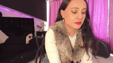 Coral  online show from March 11, 2:09 pm