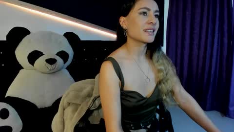 Coral  online show from February 26, 12:27 pm