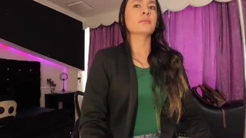 Coral  online show from April 9, 12:21 pm