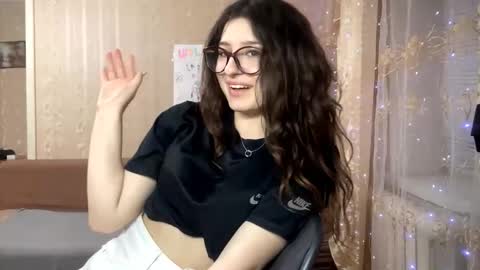 Elisheva online show from March 11, 3:47 pm