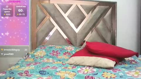 corina_smith28 online show from February 28, 11:59 pm