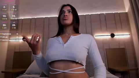 Snapshot of corinabrown_ chatting on September 26, 2:58 pm corinabrown_ online show from September 26, 2:58 pm