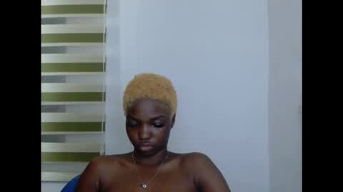 cornxcuntx online show from December 1, 2:48 am